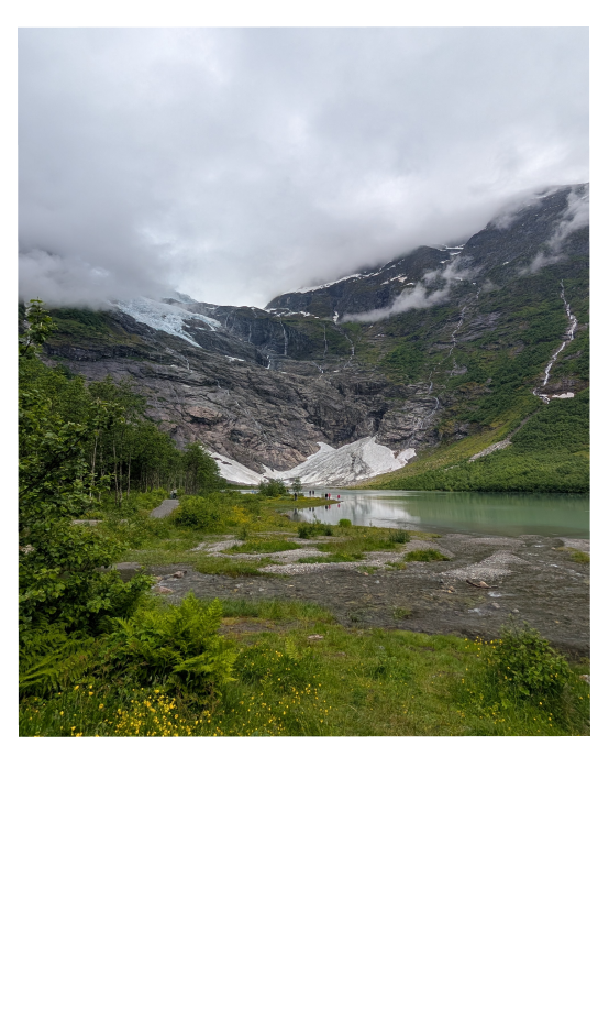 Lac glaciaire en Norvège